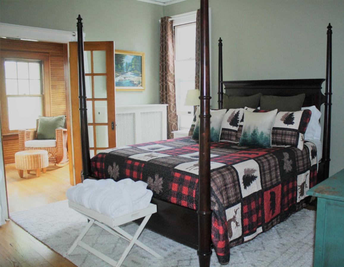 Franklin Manor Bed And Breakfast Saranac Lake Buitenkant foto